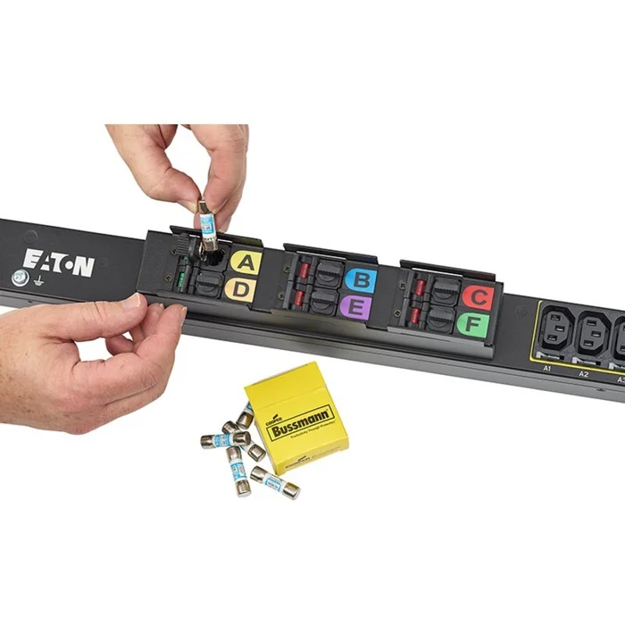 Eaton ePDU EMI351-10 30-Outlet PDU