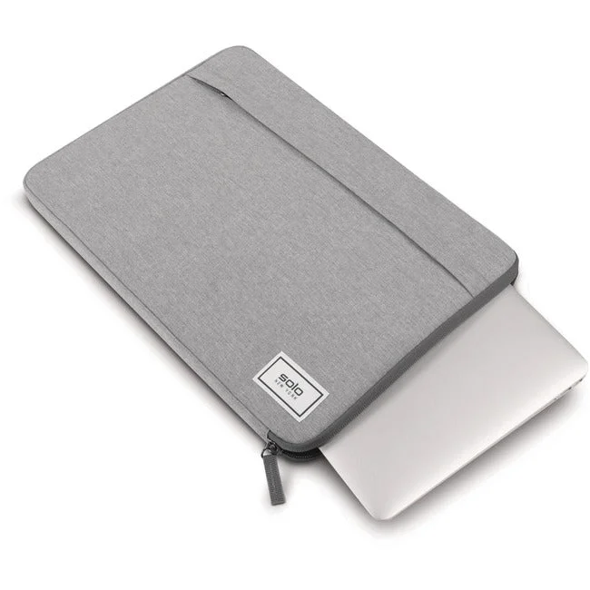 Solo Focus Carrying Case (Sleeve) for 15.6 Notebook – Gray” UBN105-10